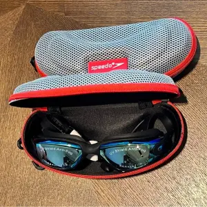 Speedo Waterproof Anti-fog Swimming Goggles - Multi-color
