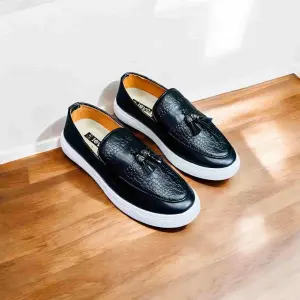 Premium Tom-Tassel Black Color (S-274)